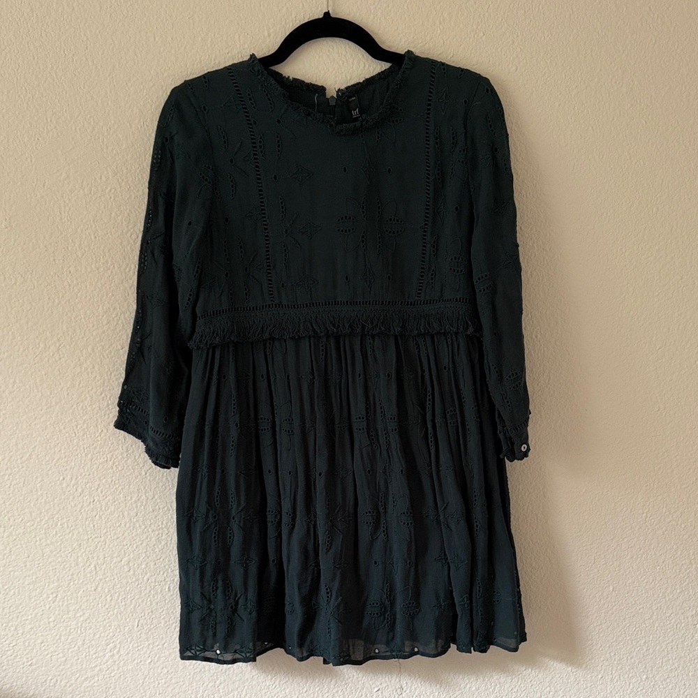 ZARA NWT Dark Green Lace Dress with Pockets